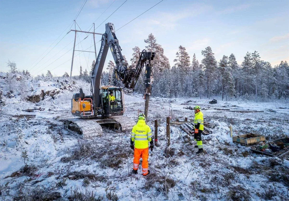 Pale śrubowe pod słupy linii energetycznych